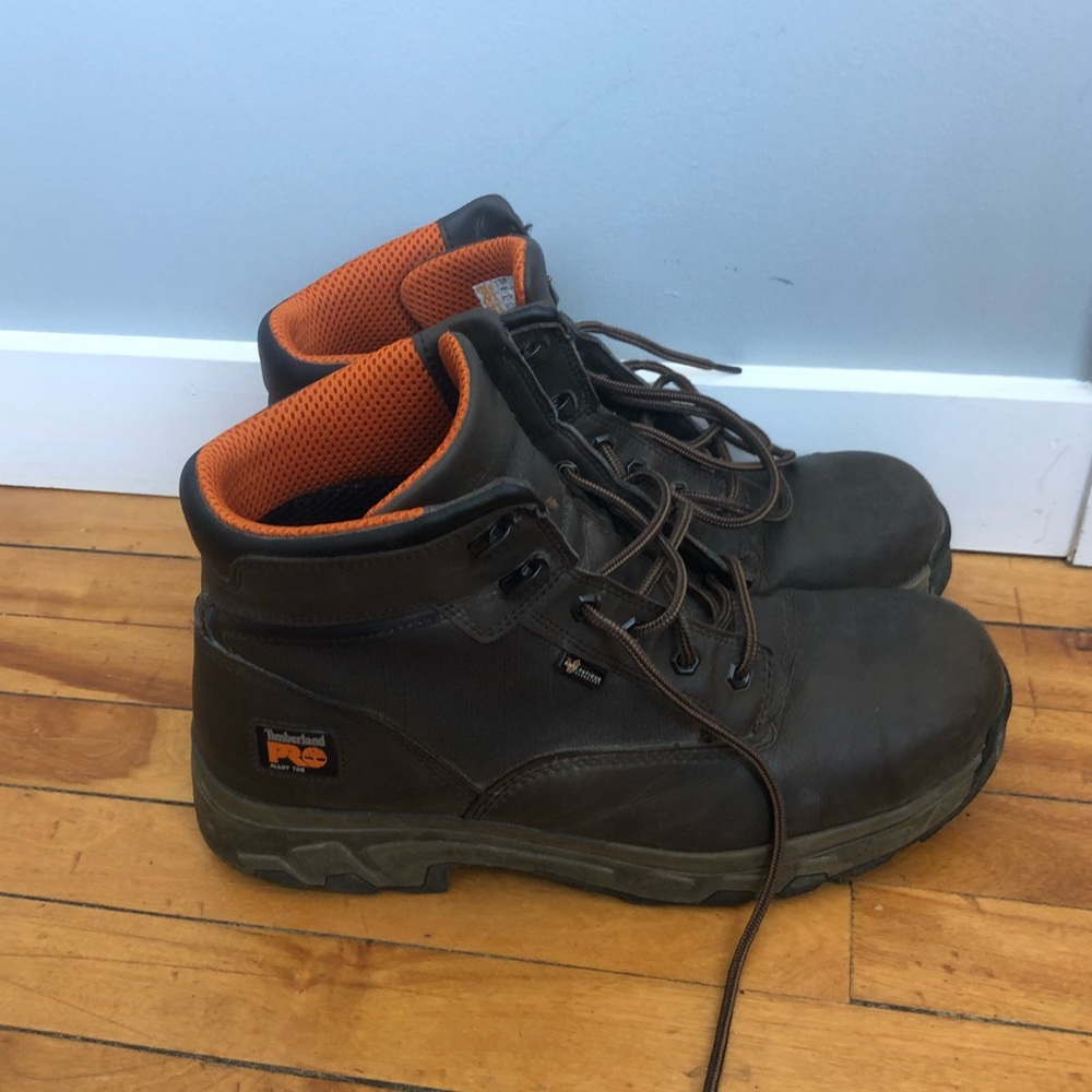 Bundle of work boots 13w Mens